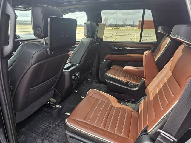 2023 GMC Yukon 4WD Denali Ultimate