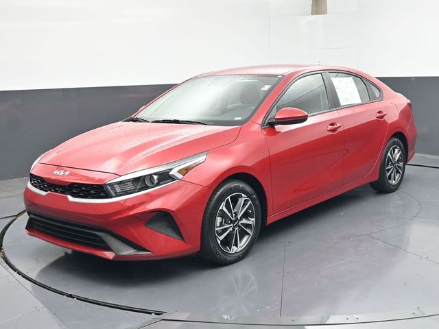  2024 Kia Forte LXS FWD   