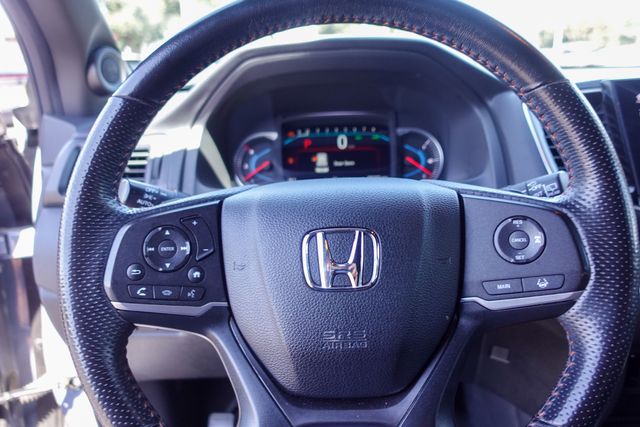 used 2022 Honda Pilot car, priced at $29,000