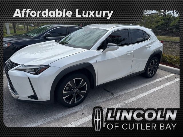 White 2020 Lexus UX 200 FWD SUV / Crossover Front-Wheel Drive Continuously Variable Transmission