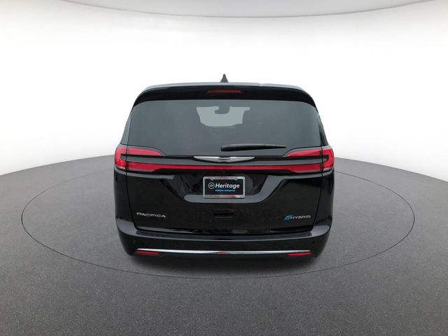used 2025 Chrysler Pacifica Hybrid car, priced at $35,490
