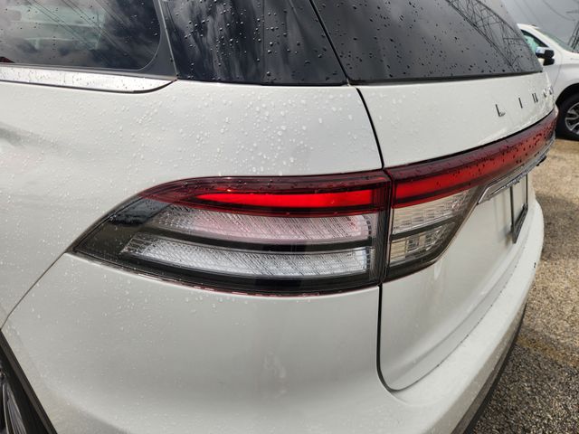 2021 Lincoln Aviator Reserve White at Bayshore Chrysler Jeep Dodge Ram
