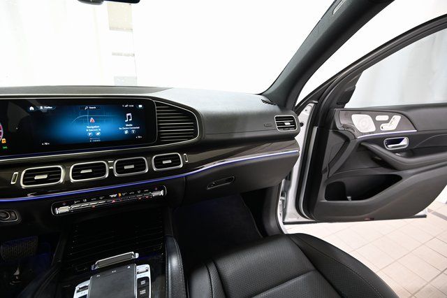Used 2020 Silver Mercedes-Benz GLS 450 image 30