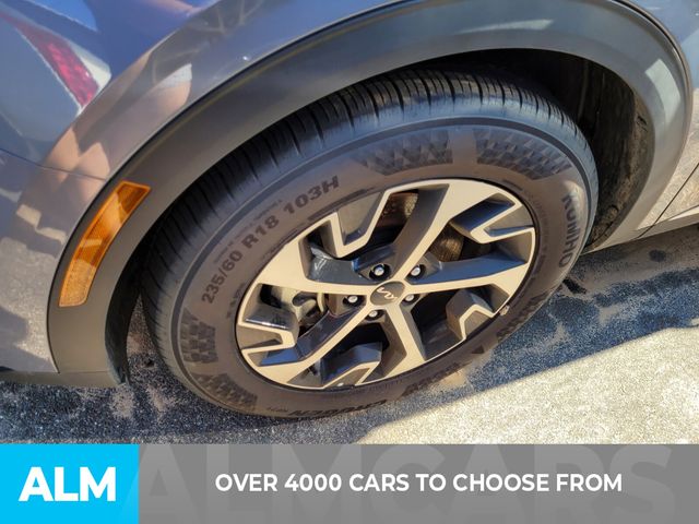 2025 Kia Sportage EX photo 2