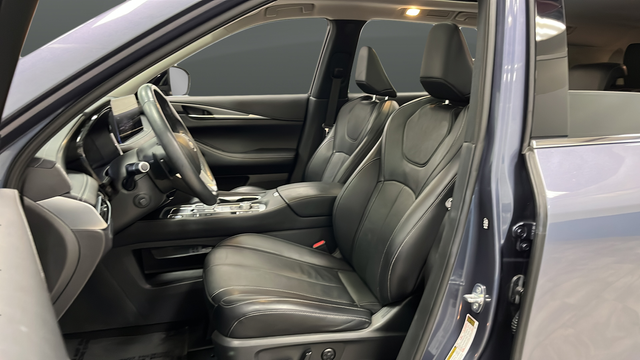 Used 2023 Blue INFINITI LUXE image 9