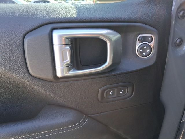 Used 2022 Jeep Wrangler SUV