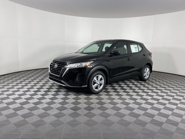 2025 Super Black Nissan Kicks Play S FWD SUV