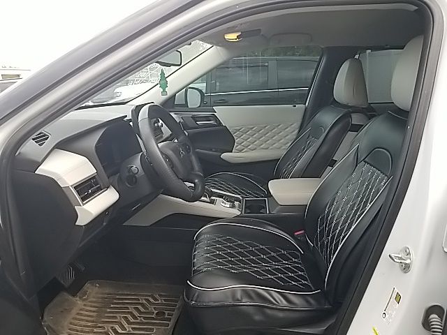 Used 2023 Mitsubishi Outlander SUV