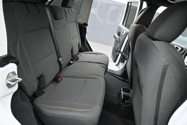 Used 2025 Jeep Wrangler SUV