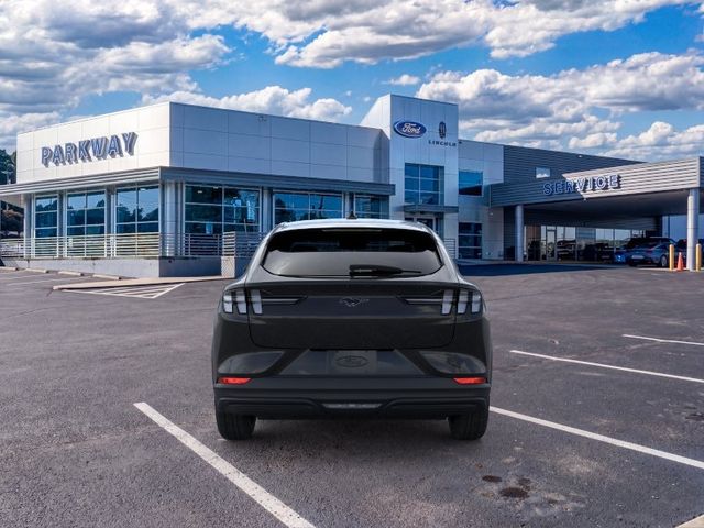 New 2026 Black Ford Select image 5