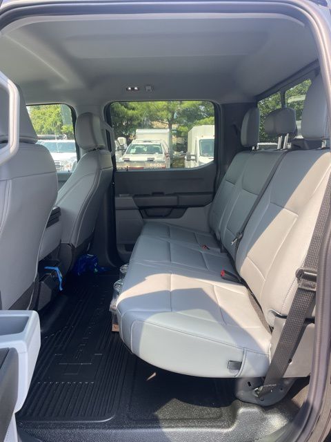 2025 Ford F-350 Super Duty XL