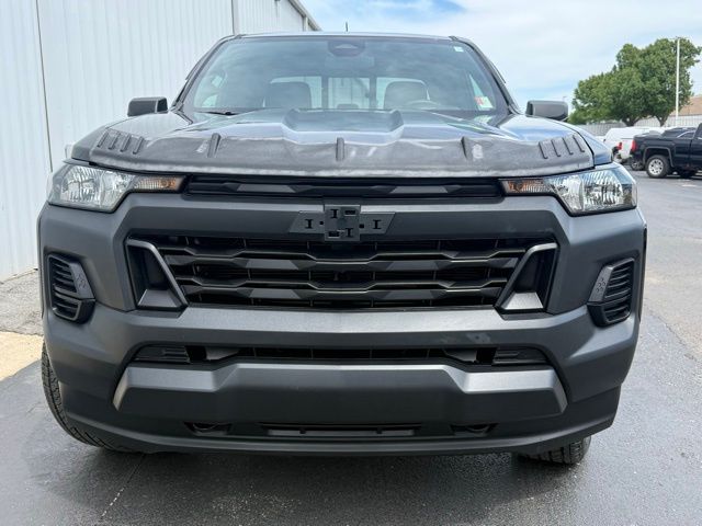 used 2025 Chevrolet Colorado car, priced at $33,800
