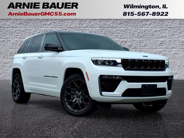 Bright White Clearcoat 2026 Jeep Grand Cherokee SUV / Crossover Four-Wheel Drive 8-Speed Automatic