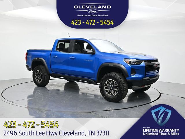 Glacier Blue Metallic 2024 Chevrolet Colorado ZR2 Crew Cab 4WD Pickup Truck Four-Wheel Drive 8-Speed Automatic