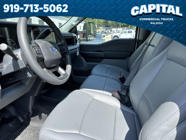 New 2026 White Ford 11FT SERVICE BODY image 21