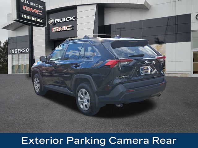 2021 Toyota RAV4 LE 6