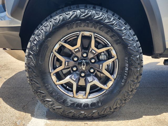 2024 Chevrolet Colorado ZR2 Gray at Classic Elite Chevrolet Hwy 6