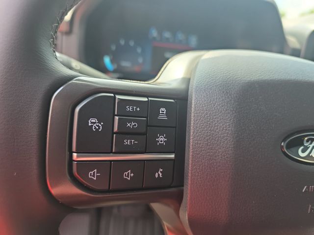 Used 2024 Agate Black Metallic Ford XLT image 18