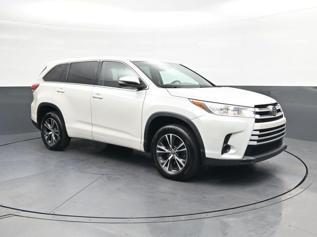 2018 Toyota Highlander LE