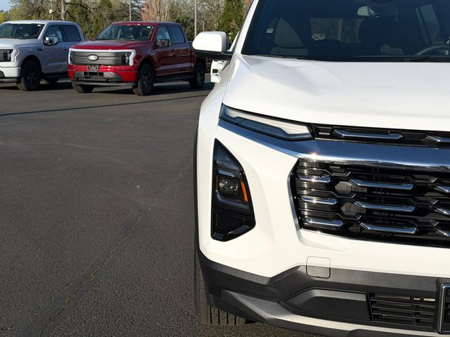 used 2025 Chevrolet Equinox car, priced at $26,777