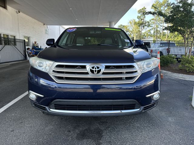 Used 2013 Blue Toyota Limited image 9