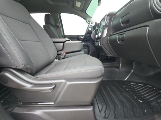 2024 GMC Sierra 3500HD Pro:44071A