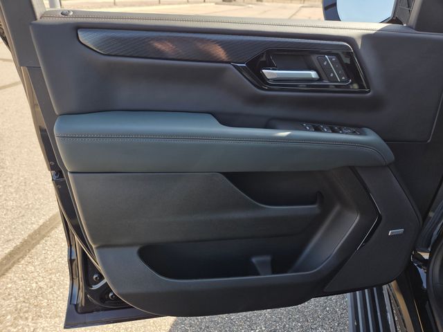 2026 GMC Yukon XL 4WD AT4