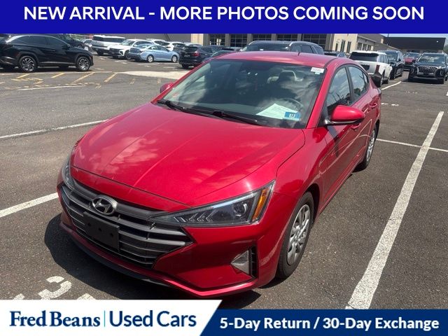 Calypso Red 2020 Hyundai Elantra Sedan Front-Wheel Drive Continuously Variable Transmission