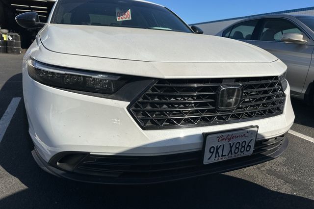 Used 2024 White Honda Sport image 3