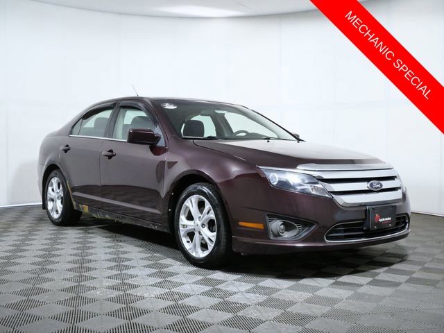 Bordeaux 2012 Ford Fusion SE Sedan Front-Wheel Drive 6-Speed Automatic