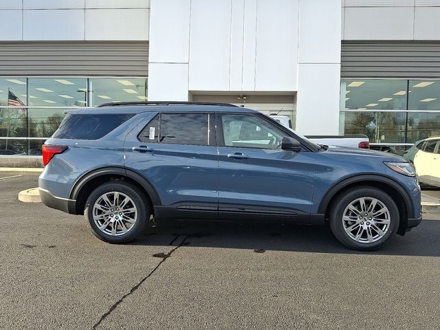 2026 Ford Explorer Active AWD