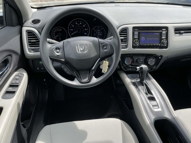 2021 Honda HR-V LX 2