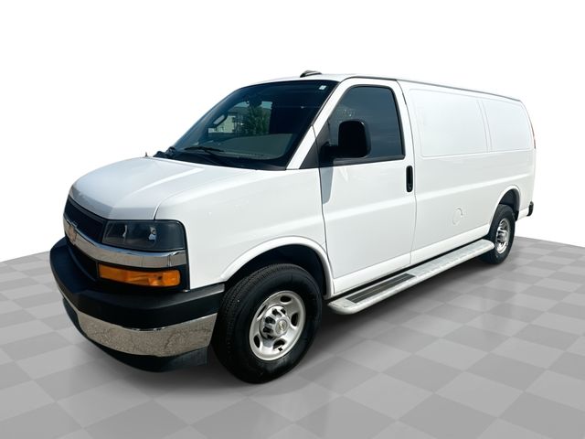 2025 Chevrolet Express Cargo Blanco (Summit White) Van Tracción trasera 8 velocidades Automática marcha alta