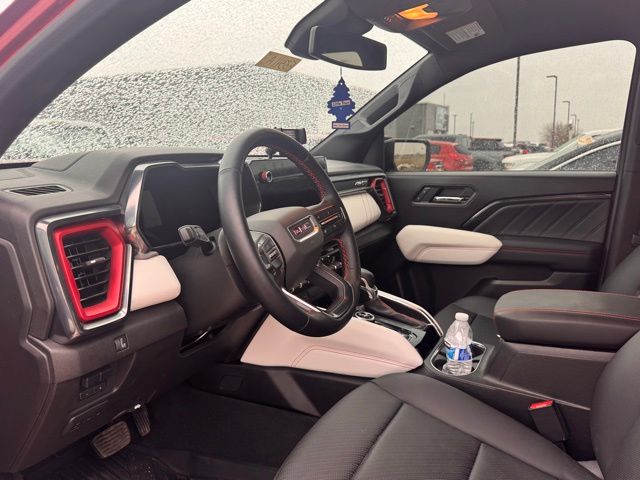 2024 GMC Canyon 4WD AT4X