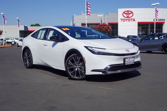 White (Wind Chill Pearl) 2026 Toyota Prius Hatchback All-Wheel Drive Continuously Variable Transmission