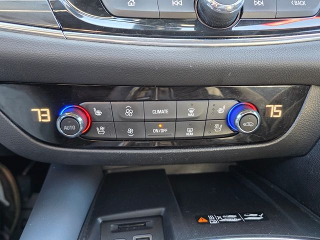 2023 Buick Enclave Premium AWD