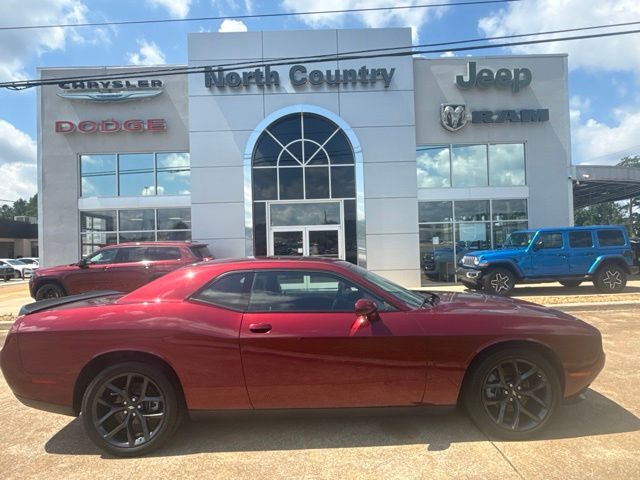  2023 Dodge Challenger SXT RWD   