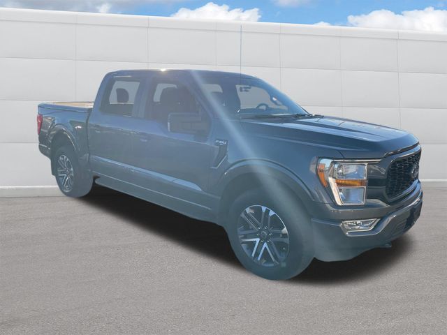 2021 Ford F-150 XL 8