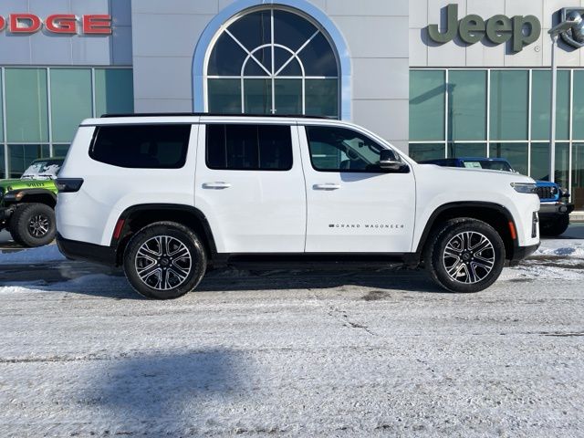 2026 Jeep Grand Wagoneer - Pw7 exterior view 4