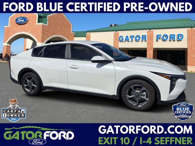 Snow White Pearl 2025 Kia K4 LXS FWD Sedan Front-Wheel Drive Continuously Variable Transmission