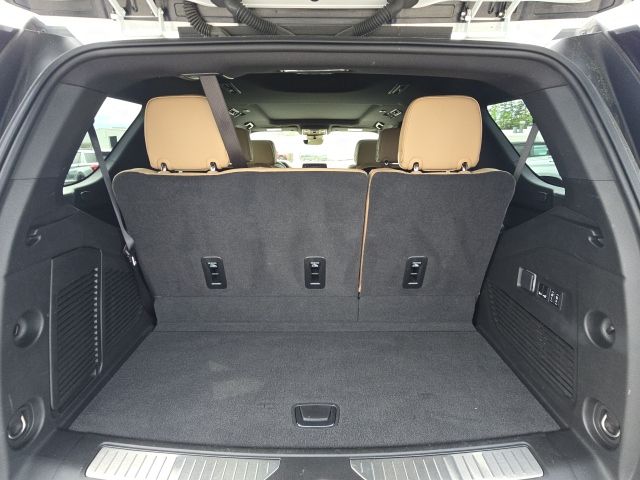 2024 Chevrolet Tahoe Premier:C02552