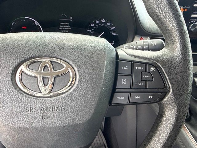 Used 2023 Toyota Sienna Van
