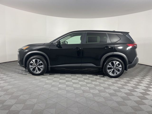 2022 Nissan Rogue SV 6