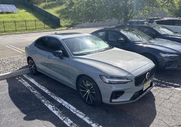 2025 Volvo S60's photo