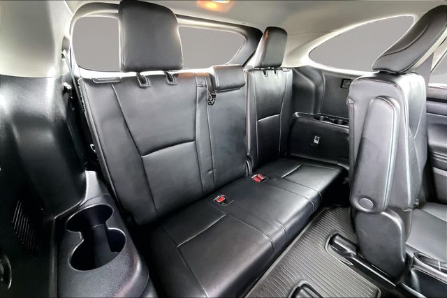 Used 2024 Toyota Highlander XLE 4D Sport Utility