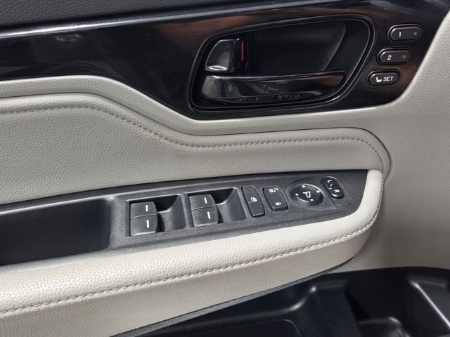 Used 2023  Honda Touring image 36