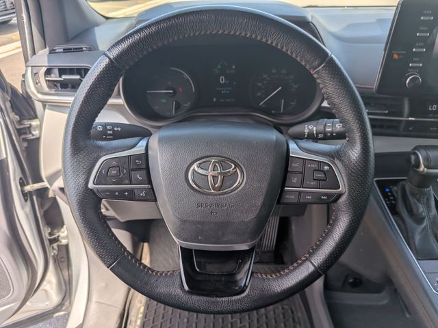 2022 Toyota Sienna - Image 19
