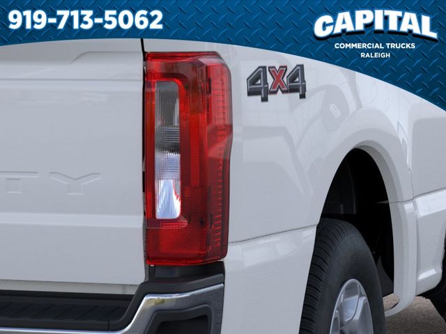 New 2026 White Ford XLT image 23