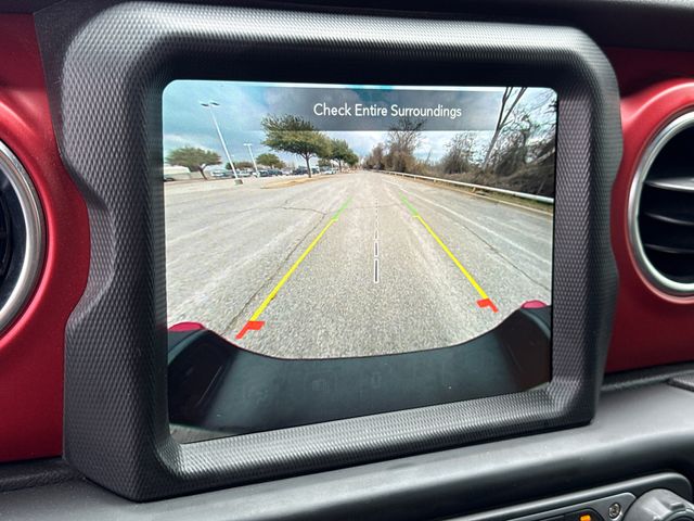 Used 2022 Gray Jeep Rubicon image 23