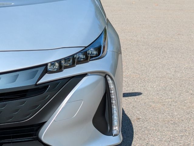 2020 Toyota Prius Prime LE 13